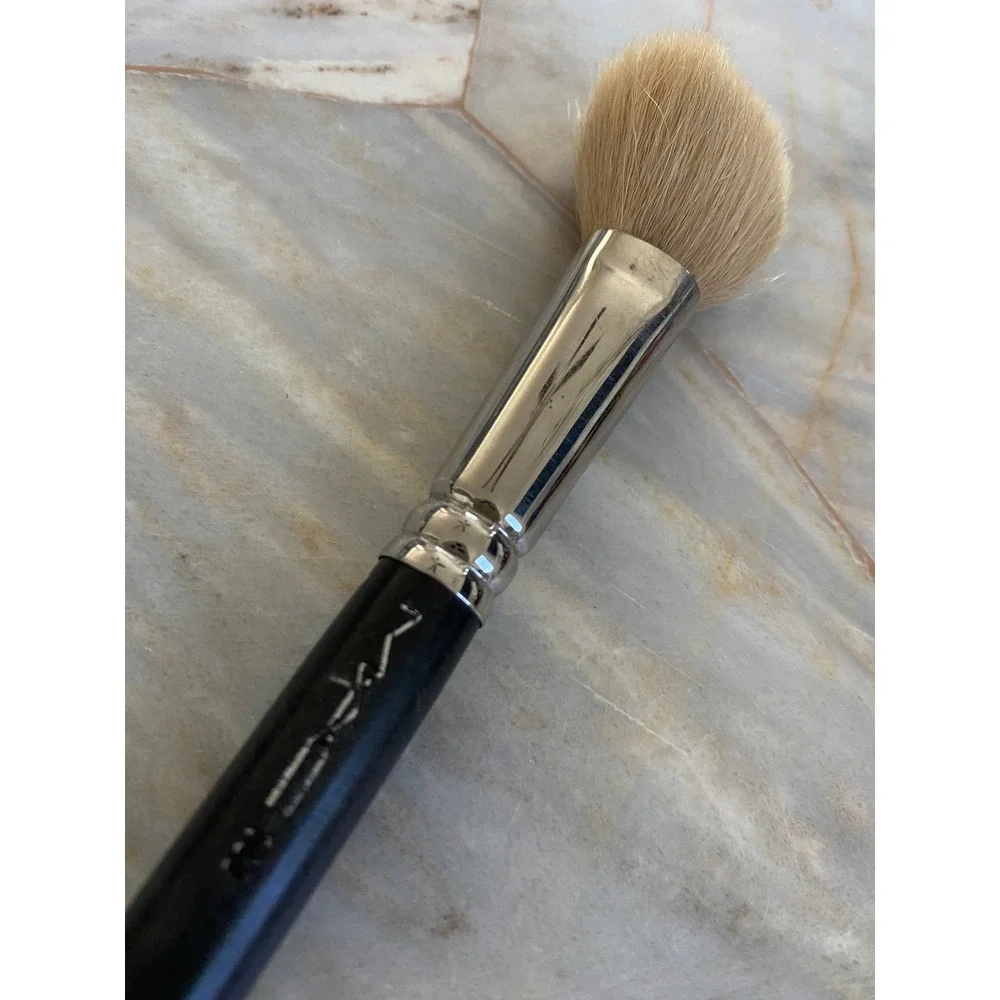 MAC 168 & 168SE Large Angled Contour Makeup Brush Set Black Silver Japan